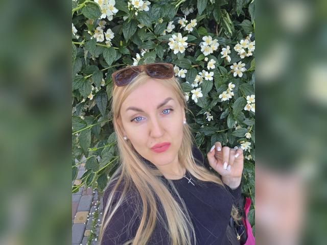 Visit DaisyKisses profile