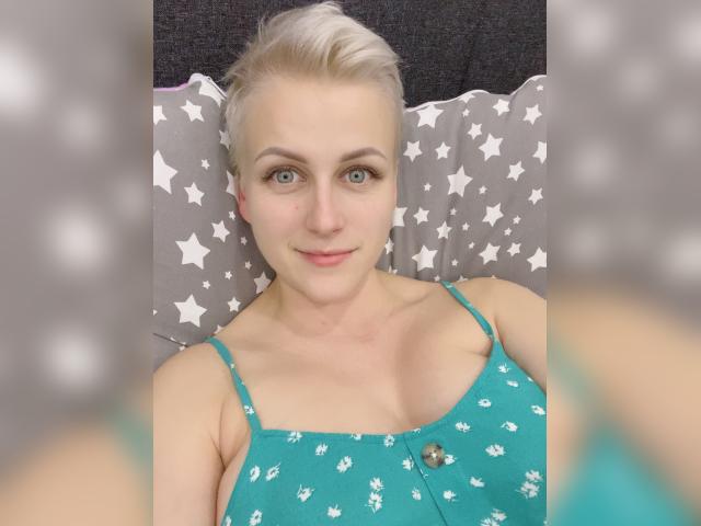 Visit YoutanPoluo profile
