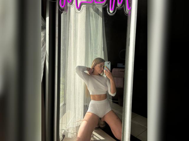 Visit CarrieBradshaww profile