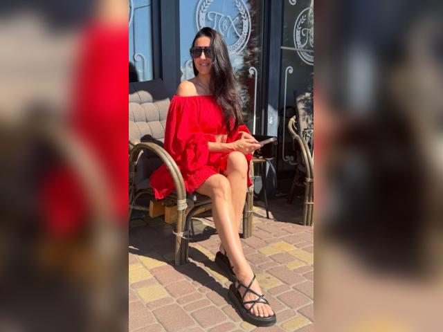 Visit Jassmine profile