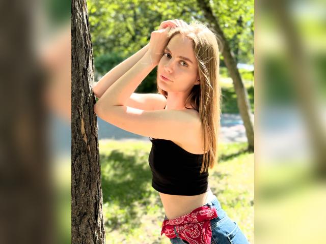 Visit AnnaSweet profile
