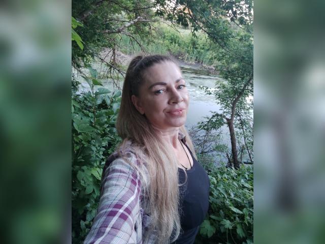 Visit Delira profile