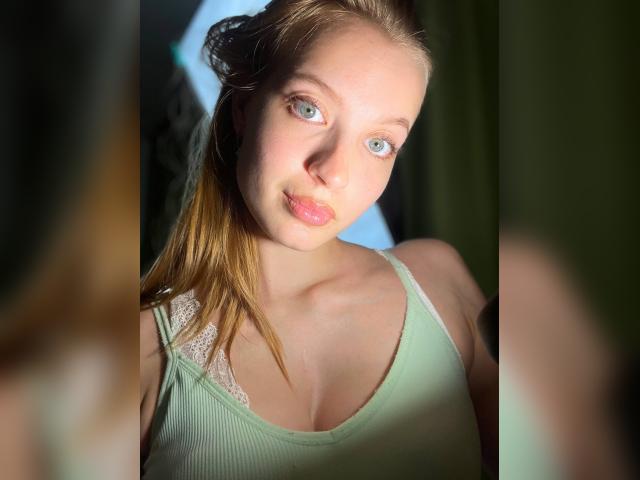 Visit AphroditeWOW profile