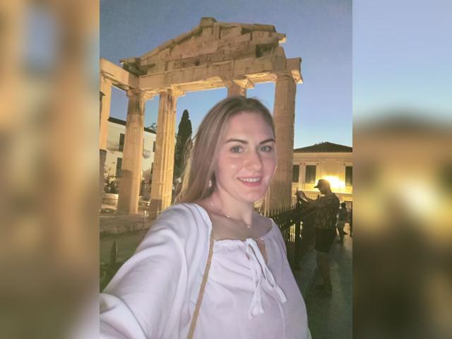 Visit xVelvetDaisy profile