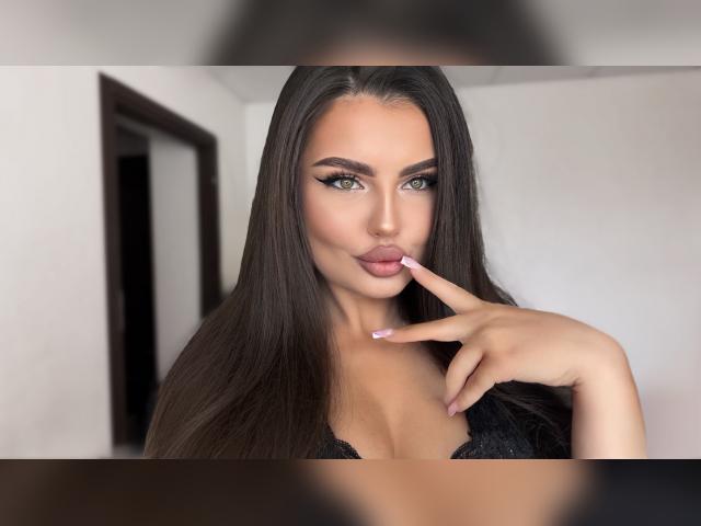Visit BrunetteMuse profile