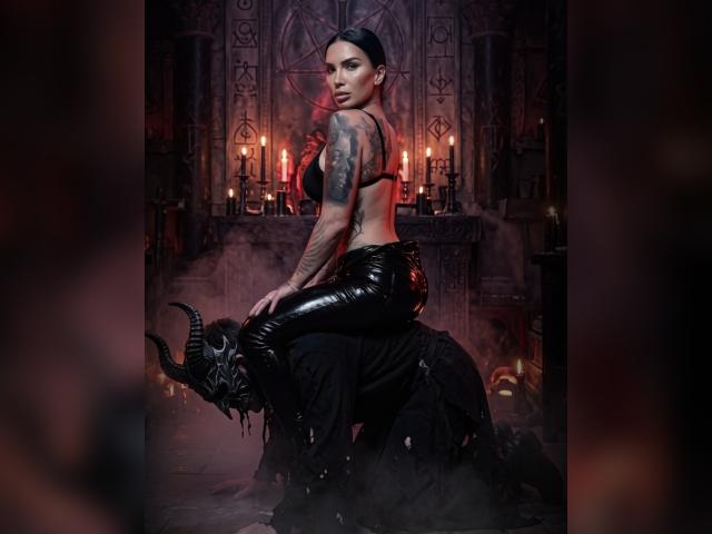 Visit ElektraSheDemon profile