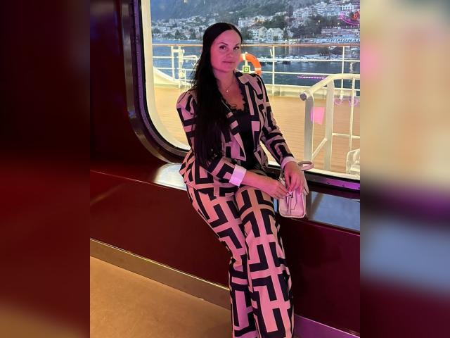 Visit AriaNight profile
