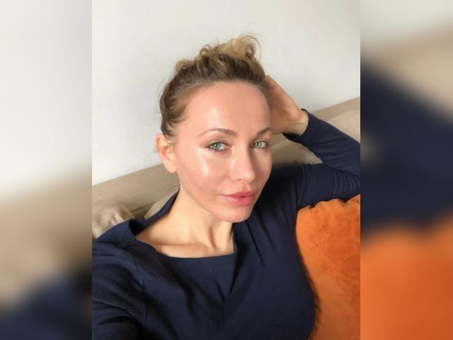 Visit Alicia3 profile