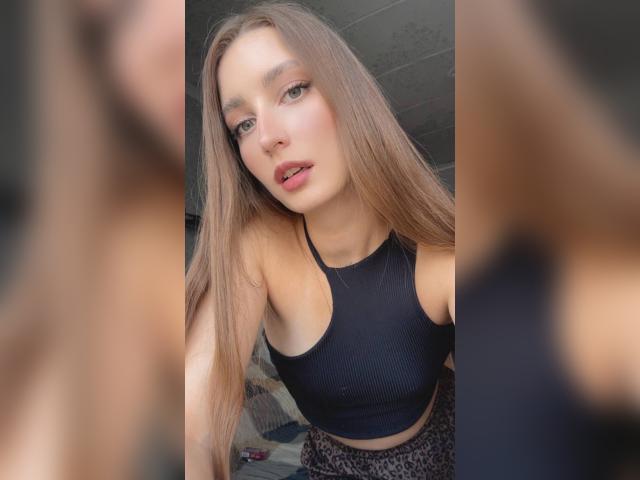 Visit Helvina profile