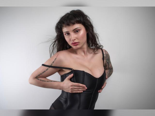 Visit VenusinNylons profile