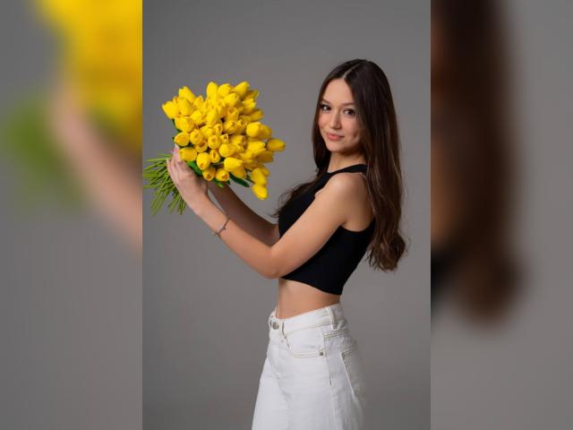 Visit AnnaXo profile
