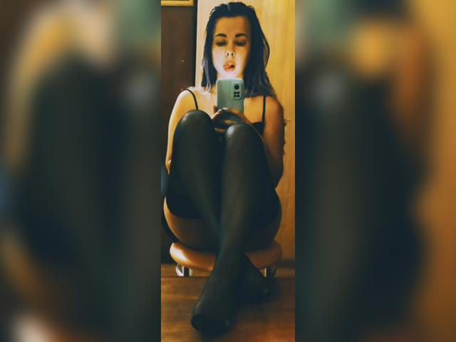 Visit LilianaLu profile