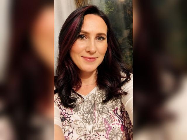 Visit OliviaWarm profile