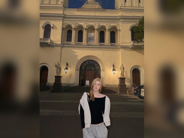 Visit xMagicLips profile