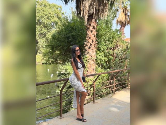 Visit Jassmine profile