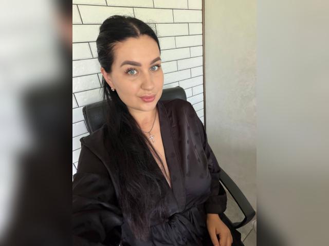 Visit SweetVika profile