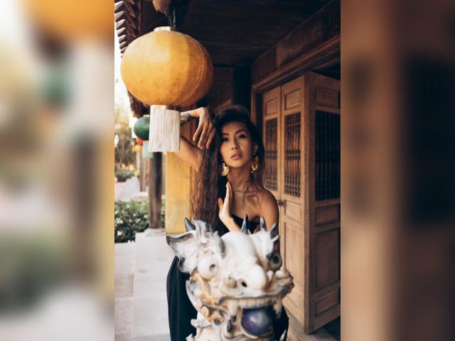 Visit Urelia profile