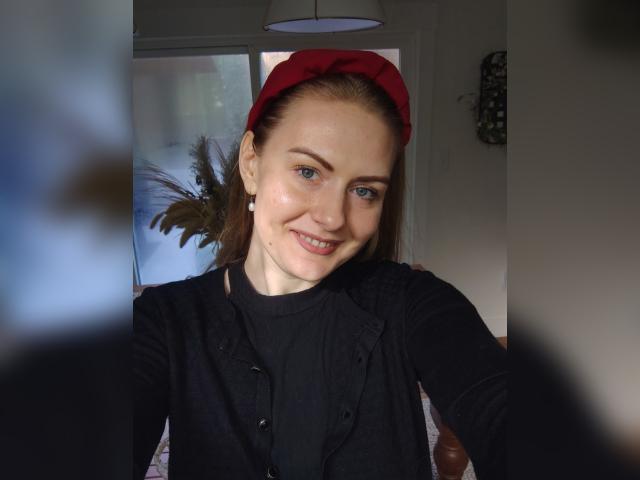 Visit xVelvetDaisy profile