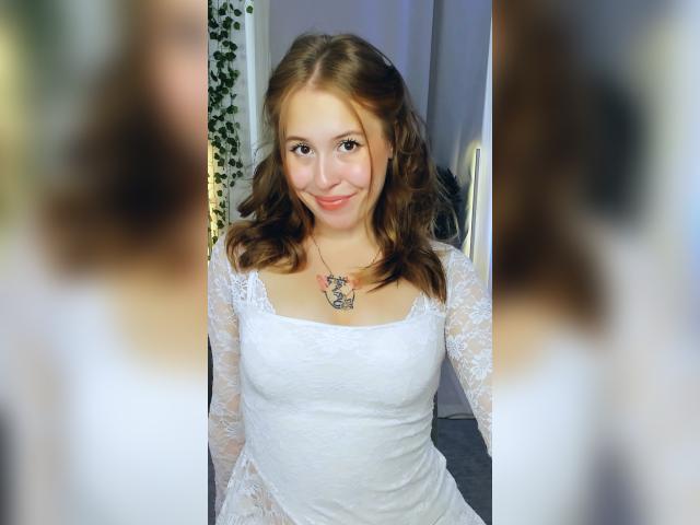Visit LanaRoselle profile