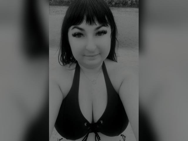 Visit LizaDeArmondx profile