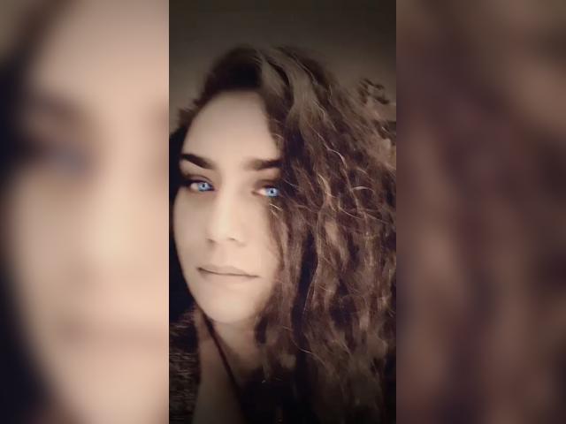 Visit sexyjuly profile