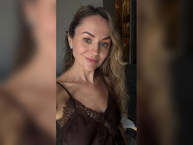 Visit kittyx555 profile
