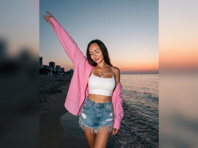 Visit Lolikyt8965 profile