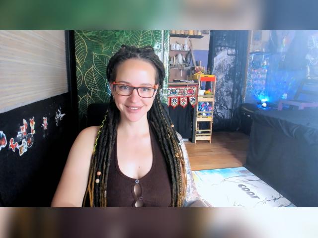 Visit LisaFoxy profile