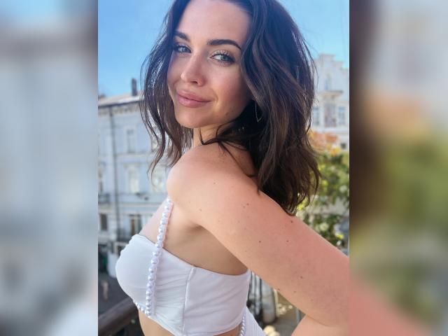 Visit Novira profile