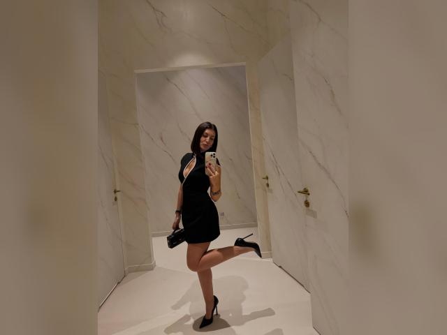 Visit EmilyFox profile
