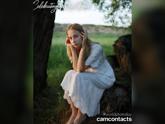 Visit ZellaMoon profile