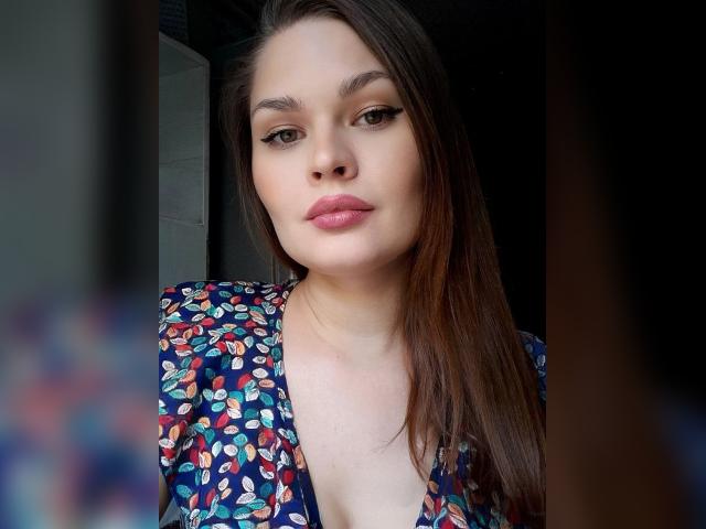 Visit Aliss97 profile