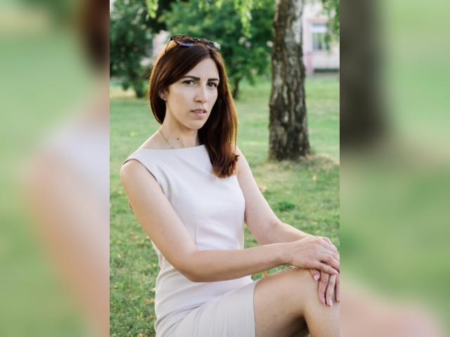 Visit LatiaWoman profile
