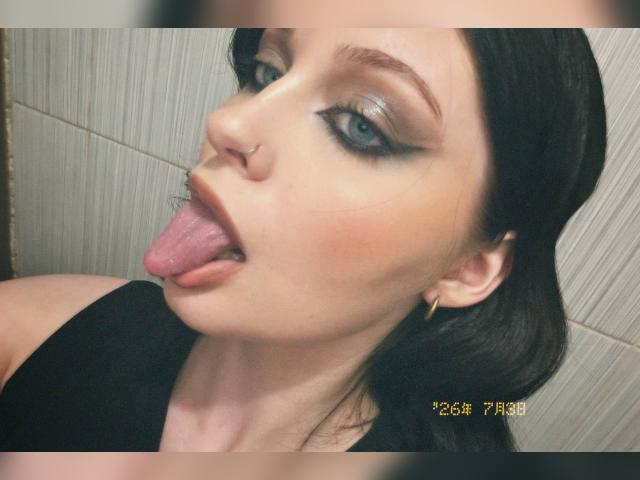 Visit Vanessa profile