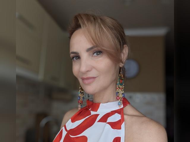 Visit heavenlyqueen profile