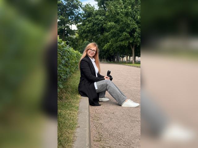 Visit CoyEmma profile