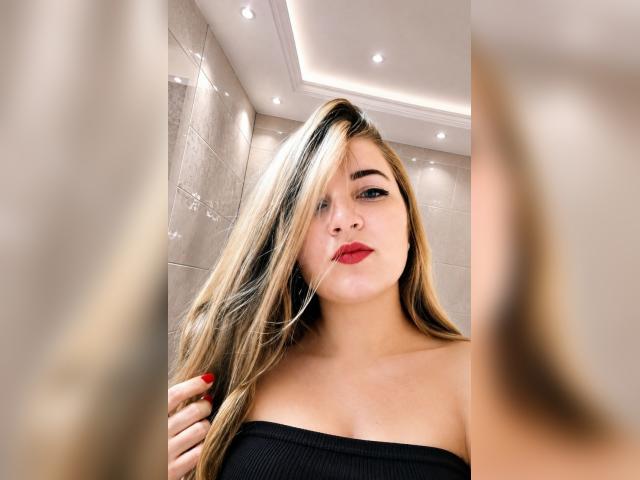 Visit ElizabethMeow profile