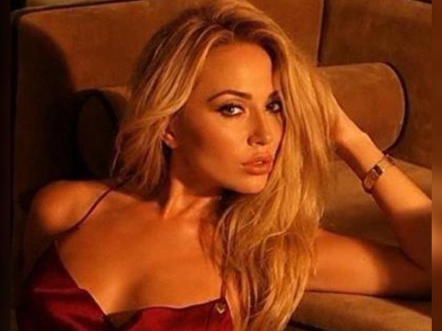 Visit Alicia3 profile