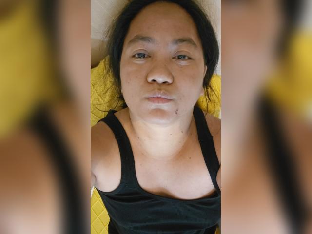 Visit pussyhairy88 profile