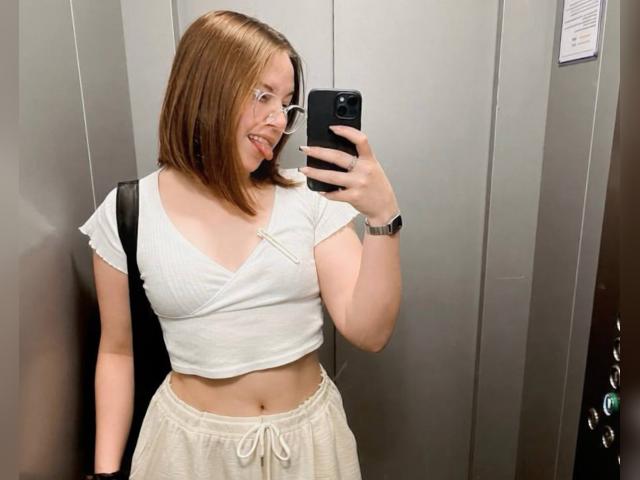 Visit ElinaNouls profile