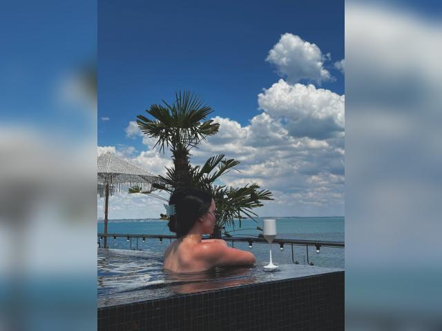 Visit Ladyvane1 profile