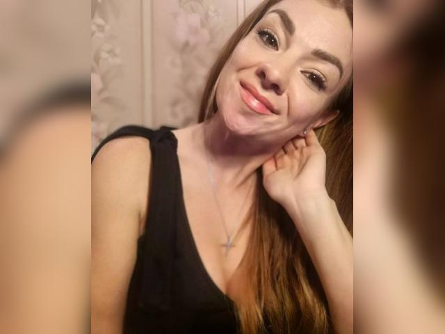 Visit EmiliaLynn profile