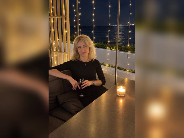 Visit IvoryLace profile
