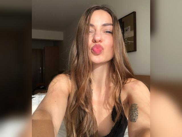 Visit VeronicaChase profile