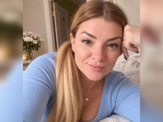 Visit EmiliaLynn profile