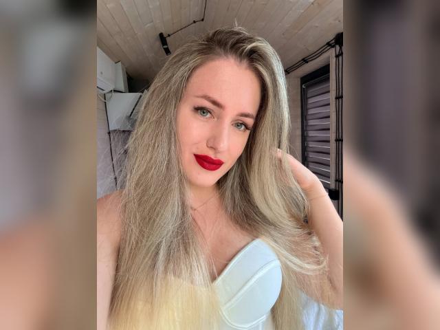 Visit JolieGirl profile
