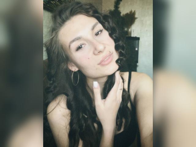 Visit FeralBerry345 profile