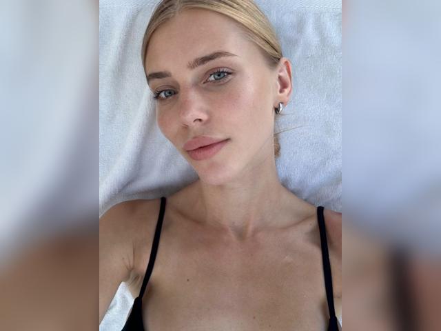 Visit NIKA55 profile