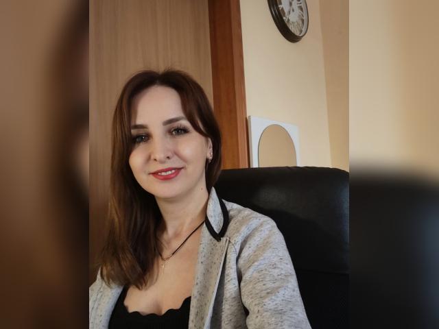 Visit LisaBlonde profile