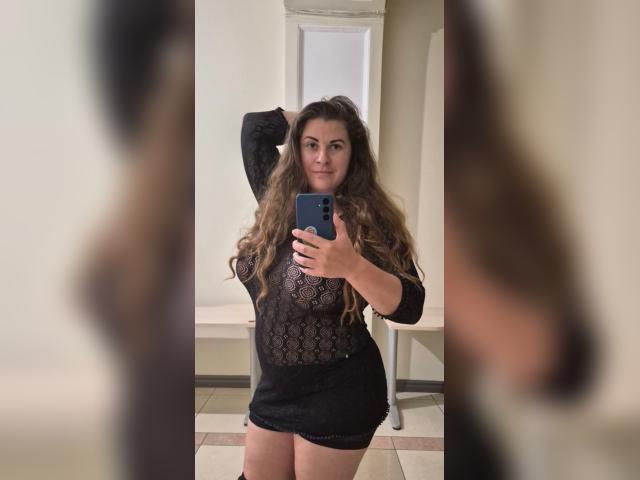 Visit Karinna profile